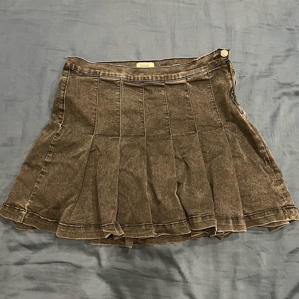 Junior girls denim zipper mini skirt